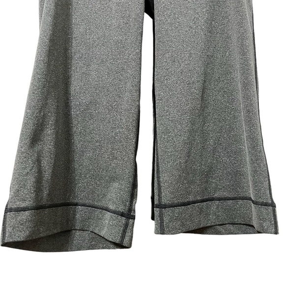 ARC’TERYX Grey Cropped Wide Leg Yoga Pants Size S - Picture 2 of 7